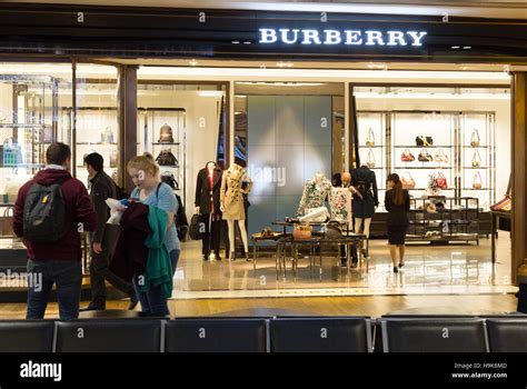 is burberry cheaper at heathrow airport|Burberry at Heathrow Airport.